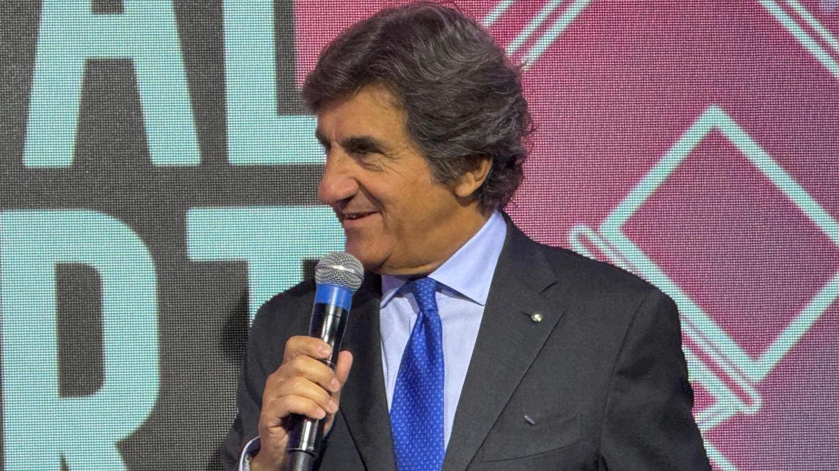 Immagine news primo piano TUTTO mercato WEB: notizie di calcio e calciomercato