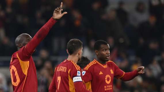Lukaku non perdona, Nzola sì: Roma-Fiorentina 1-0 all'intervallo. Ma Dybala preoccupa