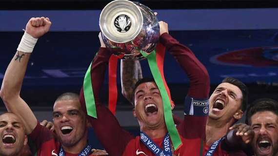 La UEFA celebra CR7 dopo la gara con la Svezia: "Cristiano Ronaldo = 100 gol col Portogallo!"