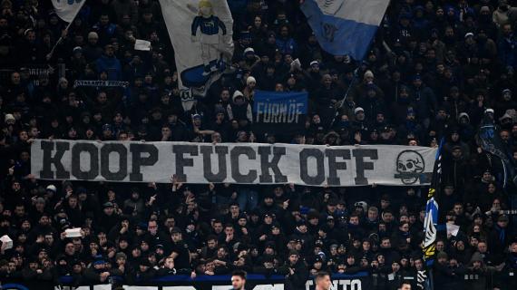 A Bergamo fischi copiosi per Koopmeiners. E spunta anche uno striscione: "Fuck off"