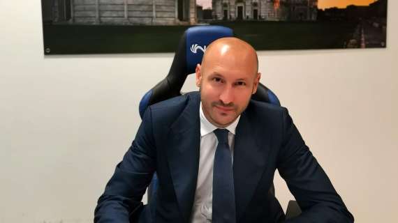 FOTO - Pisa, ecco Claudio Chiellini: ecco il momento della firma del nuovo ds