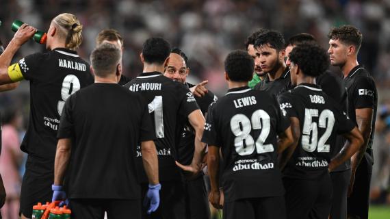 Manchester City, Lewis non ha dubbi: "Non mi sono mai visto in un altro club"