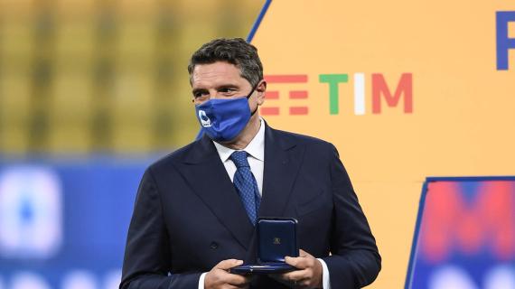 De Siervo critico: "Nuova Champions? La Serie A perderebbe 200 milioni l'anno, è inaccettabile"