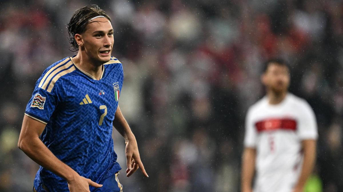 Salvatore Esposito sui fratelli azzurri: "Che emozione indescrivibile. E a fine serata, chiamata di gruppo"