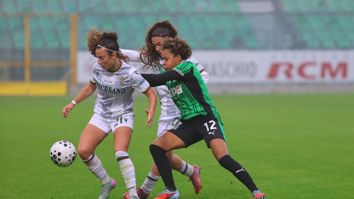 Immagine news Calcio femminile n.1