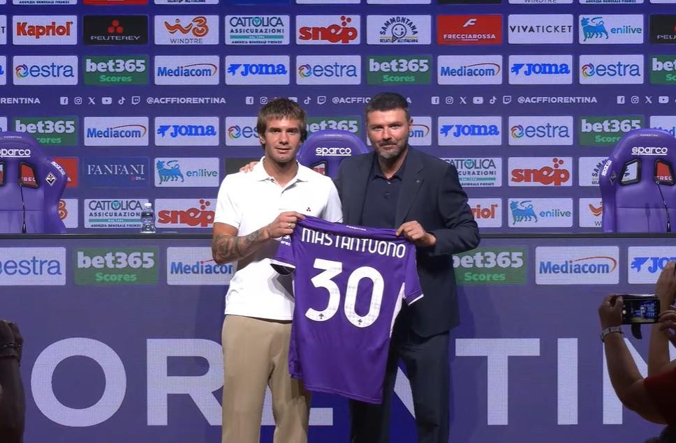 Mastantuono: "Non ho parlato con Nico Paz. Colpito da Atta, Kean e Gudmundsson"
