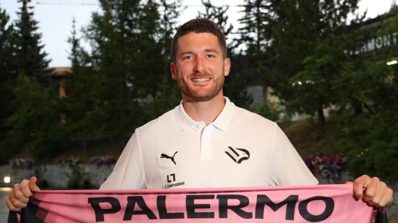 Palermo, Henry: "Il Barbera deve tornare un fortino. Felice per il gol e la vittoria"