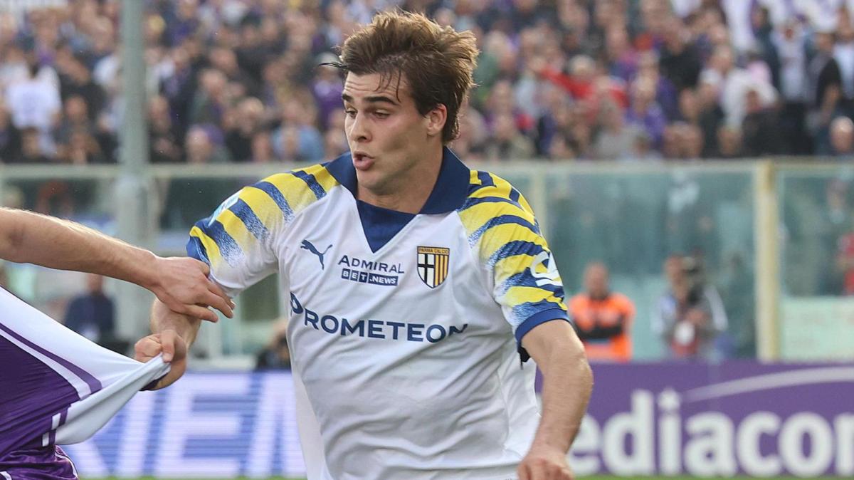 Parma, Cremaschi: "Pellegrino? Se va via ci mancherà ma saremo felici per lui"