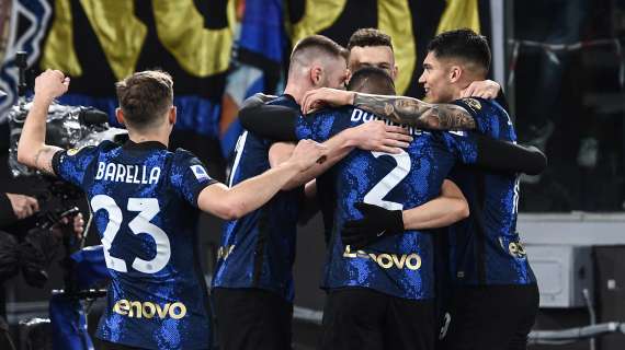 Primo tempo da sogno per l'Inter: la Roma parte bene ma poi crolla. Nerazzurri avanti 3-0 al 45'