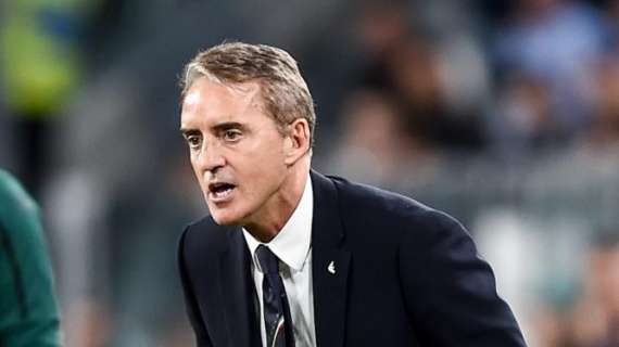 Mancini: "Inter più in forma del Milan, ma campionato ancora lungo"