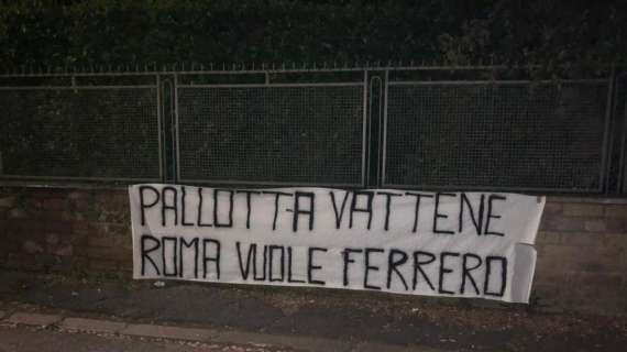 Roma, striscioni contro Pallotta e pro Ferrero