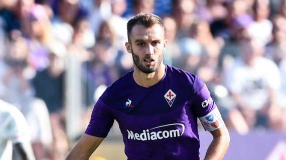 Fiorentina, Pezzella al 45': "Serve concentrazione, manca un tempo"