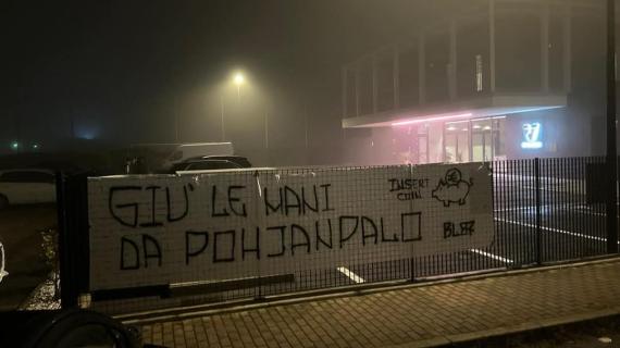 "Giù le mani da Pohjanpalo". I tifosi del Venezia contro la cessione al Palermo