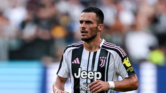 Kostic resta alla Juve: Tudor lo stima e il sostituto di Cambiaso col Genoa può essere lui
