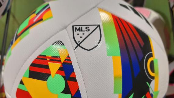 Holding trova subito squadra: l'ex difensore dell'Arsenal firma con i Colorado Rapids
