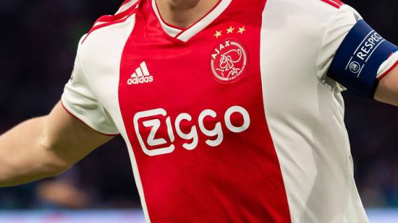 Van der Vaart Jr fa il suo esordio con l'Ajax. Sulle orme del padre Rafael