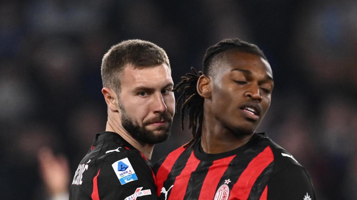 Pavlovic sibillino su Leao: "Non ci ho parlato, avremo modo di farlo. Spero resti al Milan"