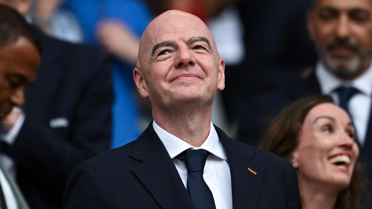 La FIFA annuncia i numeri del Mondiale: "Venduti oltre 675mila hot dog e 5,5 milioni di birre"