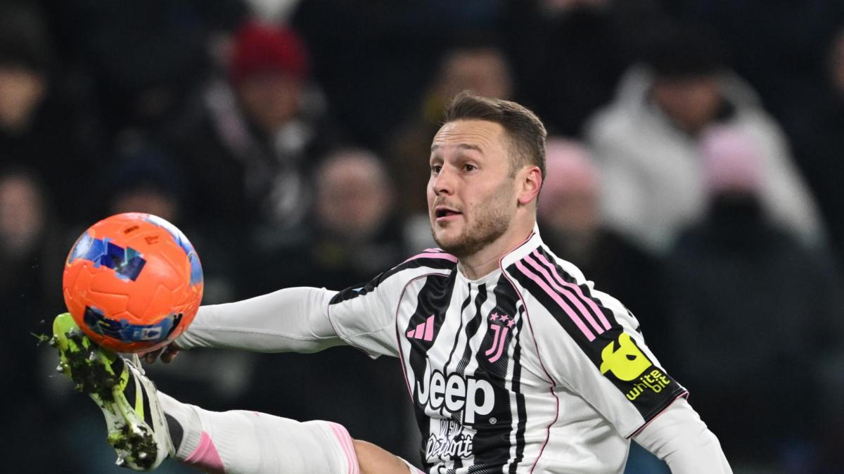 Immagine news primo piano TUTTO mercato WEB: notizie di calcio e calciomercato