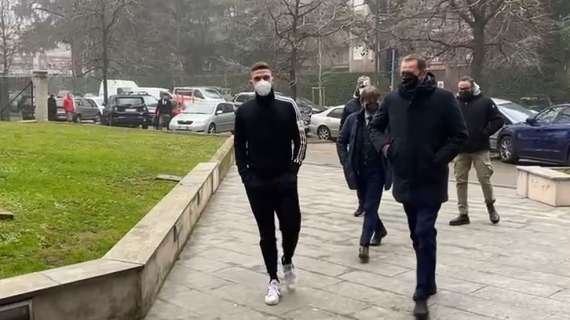 Gosens ammette: "L'offerta del Newcastle? Umano pensarci, ma l'Inter è una cosa meravigliosa"