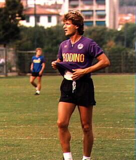 16 maggio 1982, il mancato Scudetto della Fiorentina. Nasce l'odio sportivo con la Juventus