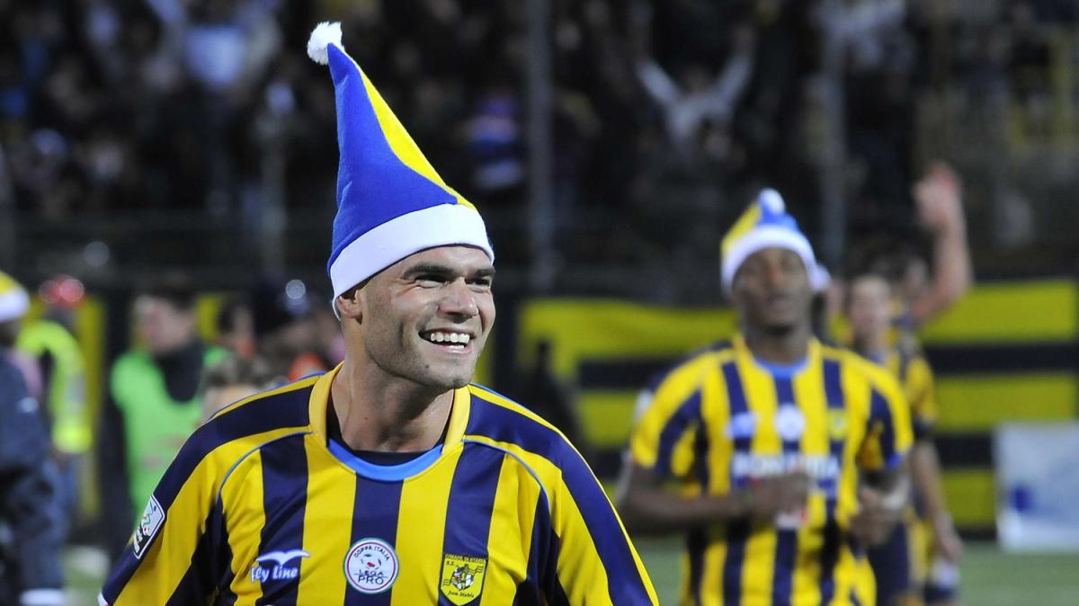 È sfida da cartellino rosso e con l'allergia ai pareggi