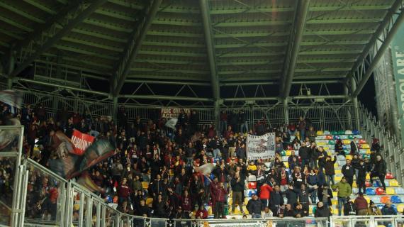 Salernitana, più ombre che luci a Frosinone. Valencia evita la sconfitta all'85'