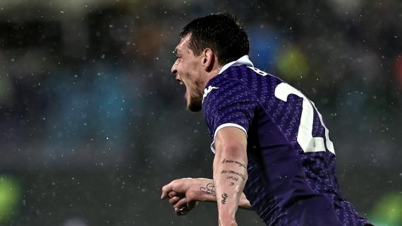 La Fiorentina vince 3-2 sul campo dell'Atalanta e fa felice la Juventus. Paura per Scalvini