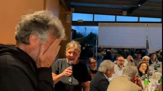 Alberto Malesani torna a Firenze ed è subito emozione | Le lacrime al coro in suo onore