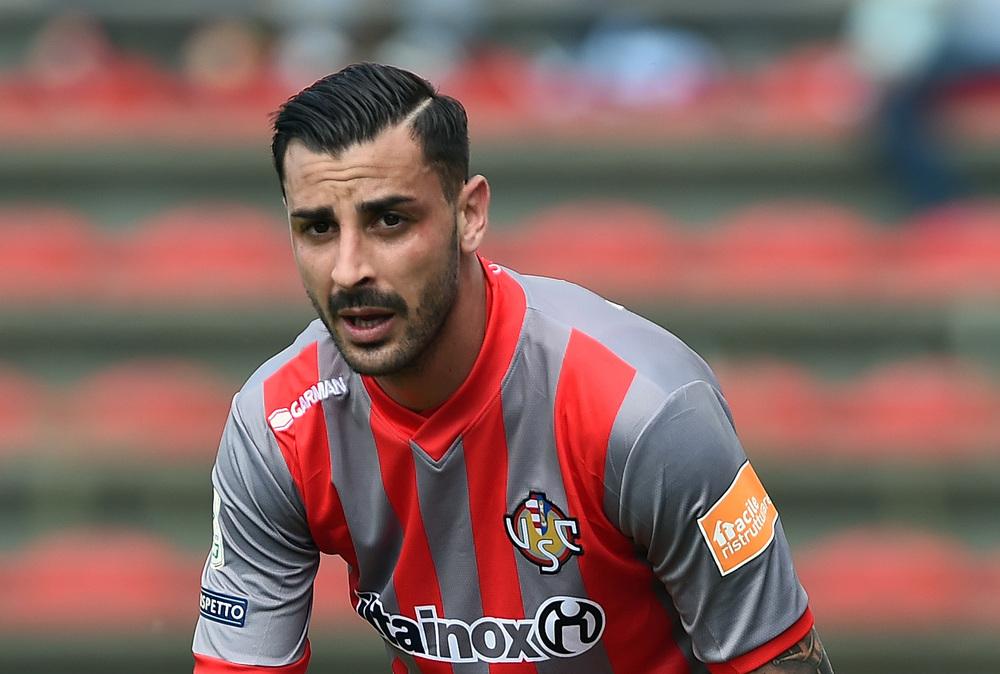 Pistoiese, individuato il sostituto di Simeri: vicino l'approdo in orange di Montalto