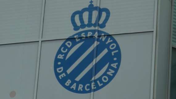 UFFICIALE: Espanyol, rinforzo in difesa. C'è Olivan a parametro zero, firma un triennale