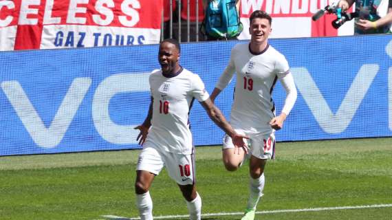 Sterling regala la vittoria del girone all'Inghilterra: 1-0 sulla Repubblica Ceca e resta a Wembley