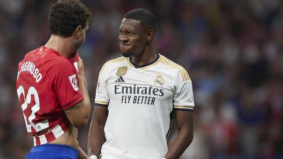 Real Madrid, problema muscolare per Alaba: a rischio per la sfida di Champions col Napoli