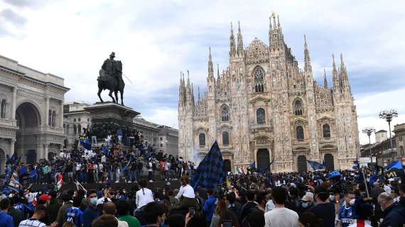 Tifosi Inter in piazza, Locatelli (Cts): "Assembramenti sbagliati. Vanno rispettati i 121mila morti"