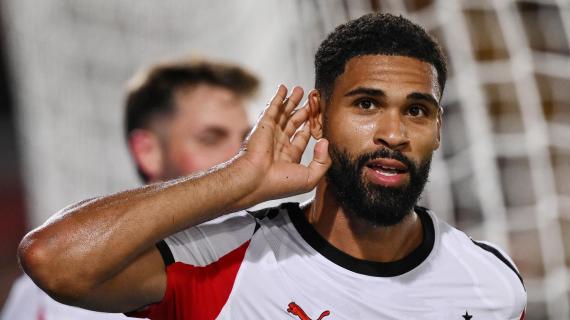 Milan, Loftus-Cheek vola basso: "Scudetto? Piano con l'entusiasmo, pensiamo a unirci"