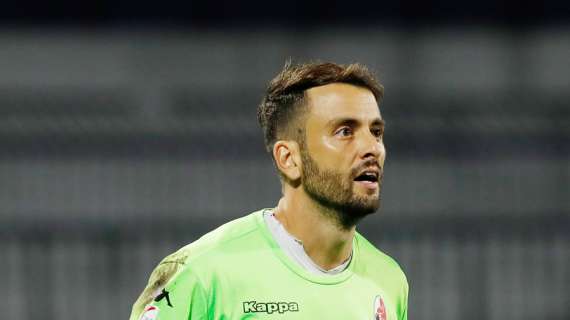 Bari, Frattali: "Lo stemma sul petto ci impone di vincerle tutte. Vogliamo il 2° posto"