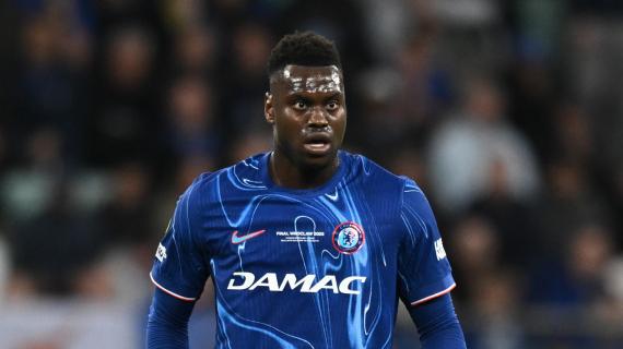 Chelsea, Badiashile: “Orgoglioso di scrivere la storia. Sarò qui anche il prossimo anno”