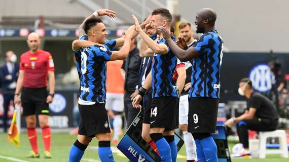 L'Inter, festa scudetto con manita: Udinese travolta, a San Siro finisce 5-1