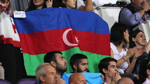 Prima in Champions, ma in fuga da un territorio che è campo minato: il Qarabag visto da vicino