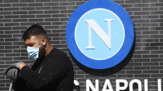 Napoli, ispettori della FIGC nel ritiro di Castel Volturno per controllare la "bolla"