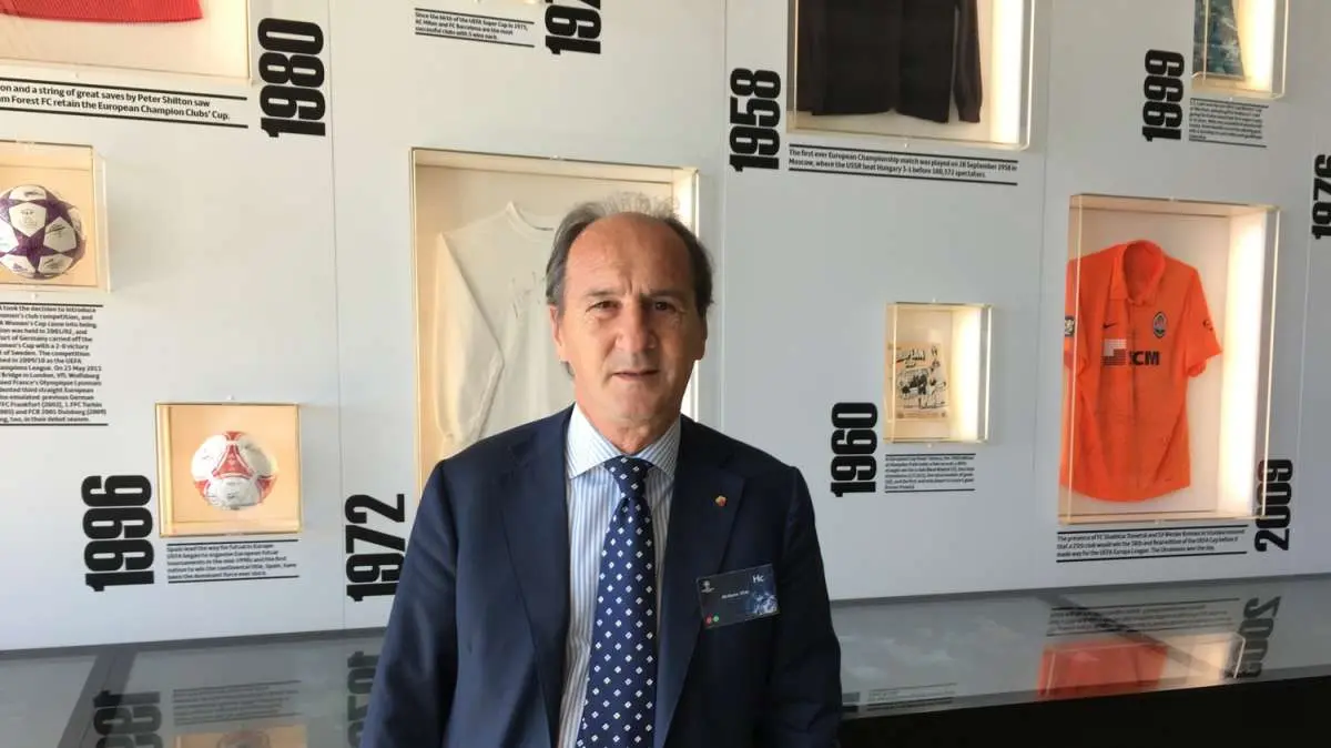 Reggina, Tempestilli carica Menez: "Può darci una grande mano, ma deve recuperare la forma"