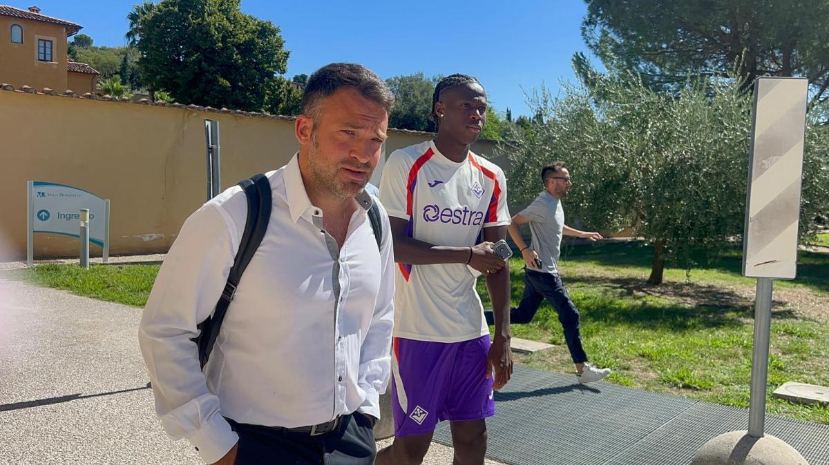 Fiorentina, prime parole per Njie: "Non potevo dire no a questo club. Sono emozionato"