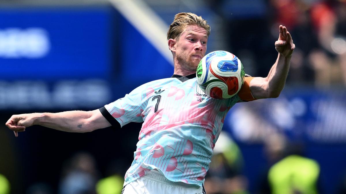 Napoli, Allegri e De Bruyne aprono il Centenario: prove d'intesa per una stagione insieme