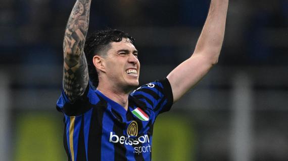 Inter, Bastoni: "Chivu dà leggerezza ed energia. Ma il vero impatto si vedrà l'anno prossimo"