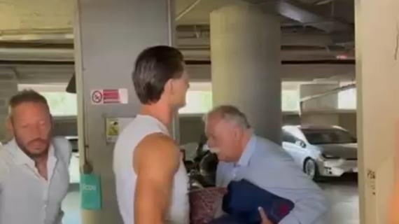 Genoa, è arrivato Lorenzo Colombo: visite mediche in corso, le immagini