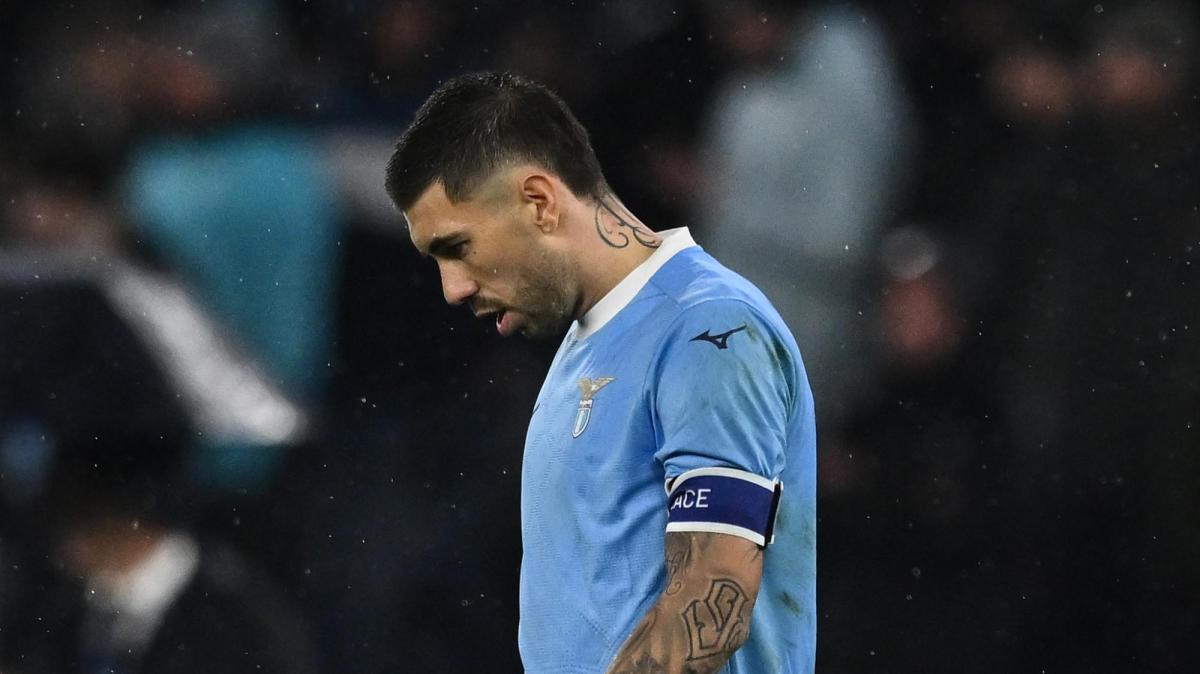 Sarri non va oltre lo 0-0 a Cagliari. Il Corriere di Roma: "Lazio senza motivazioni né gol"