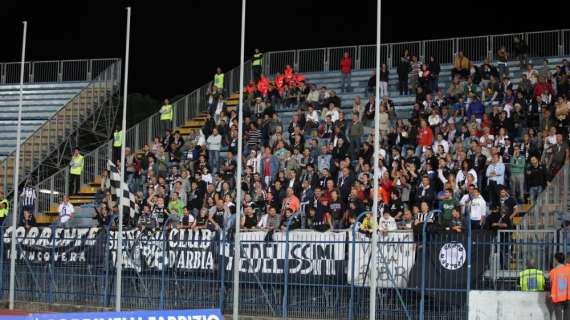Colpo esterno del Siena: a Pistoia finisce 2-0 per la Robur. Due espulsi