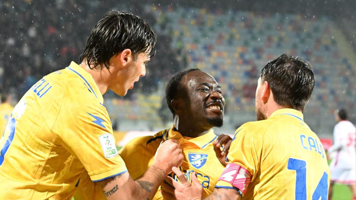 Al Braglia sfida fra cooperativa del gol e difesa da clean sheet per salire in A