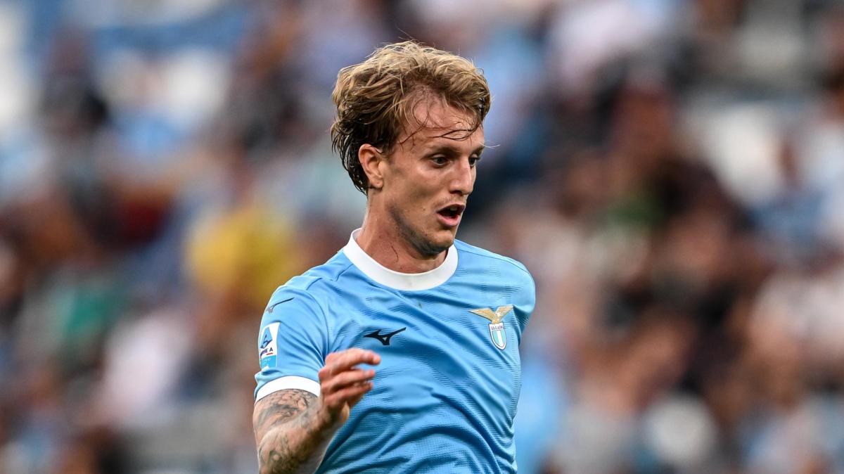 Il Domani: "Lazio, indagine sul rapporto ultras-calciatori: anche Cataldi e Rovella dai pm"