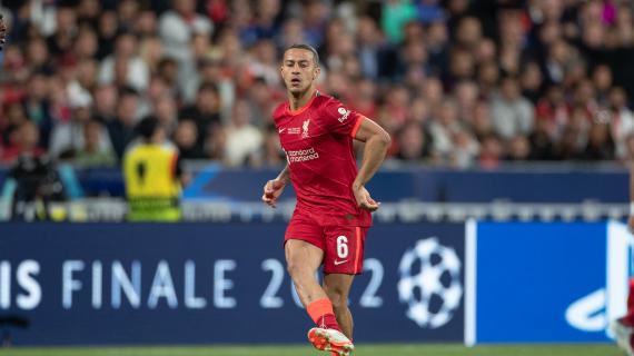 Ultimo allenamento del Liverpool alla vigilia del Napoli: si rivede Thiago, out in sette